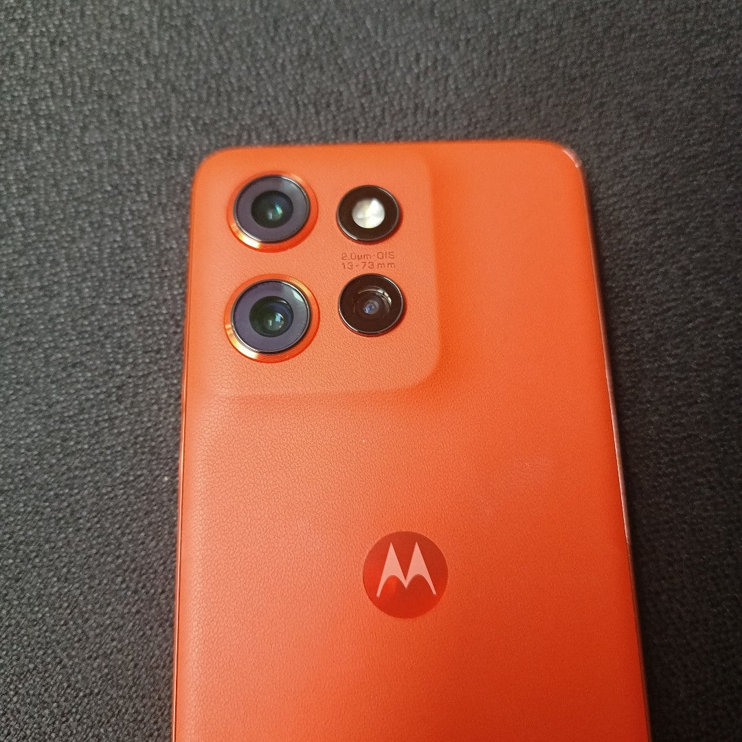 CELULAR MOTOROLA EDGE 50 NEO XT2409-2 (2024) 256 GB 8 GB RAM (SEMINUEVO)