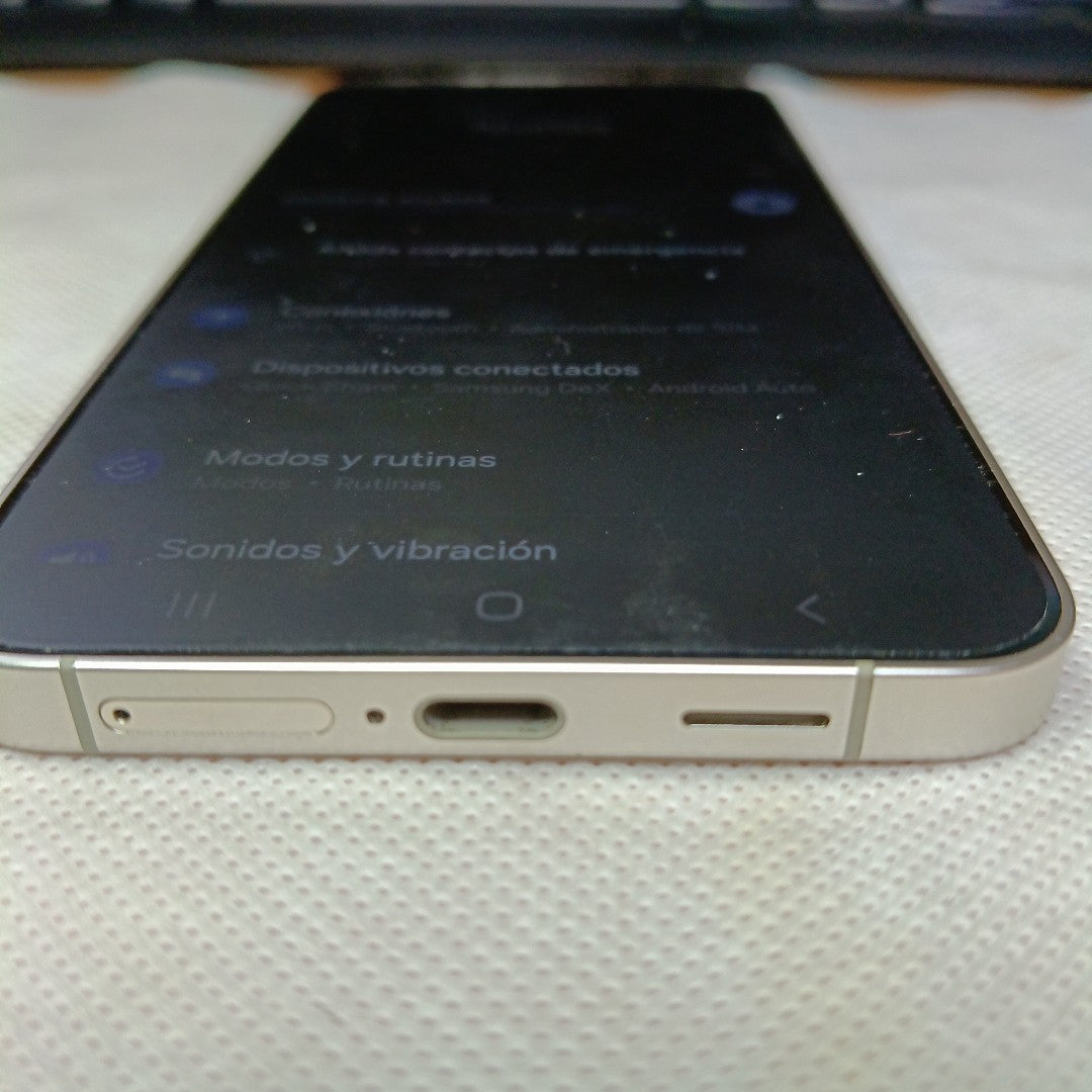 CELULAR SAMSUNG GALAXY S24+ SM-S926U (2024) 256 GB 12 GB RAM (SEMINUEVO)