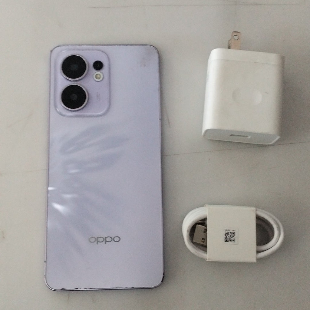 CELULAR OPPO  RENO 13F 5G CPH2699 (2025) 256 GB 12 GB RAM (SEMINUEVO)