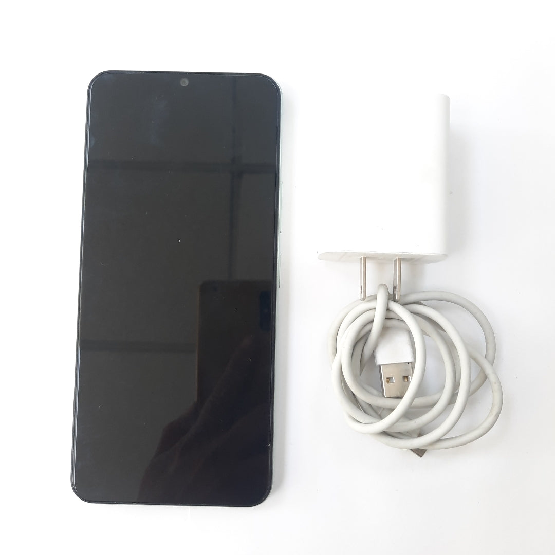 CELULAR VIVO Y18 V2333 128 GB 6 GB (SEMINUEVO)