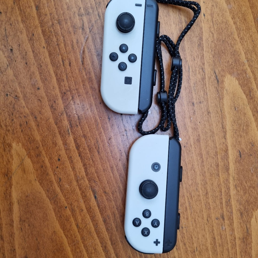 CONSOLA DE VIDEOJUEGO NINTENDO SWITCH OLED 64 GB (SEMINUEVO)