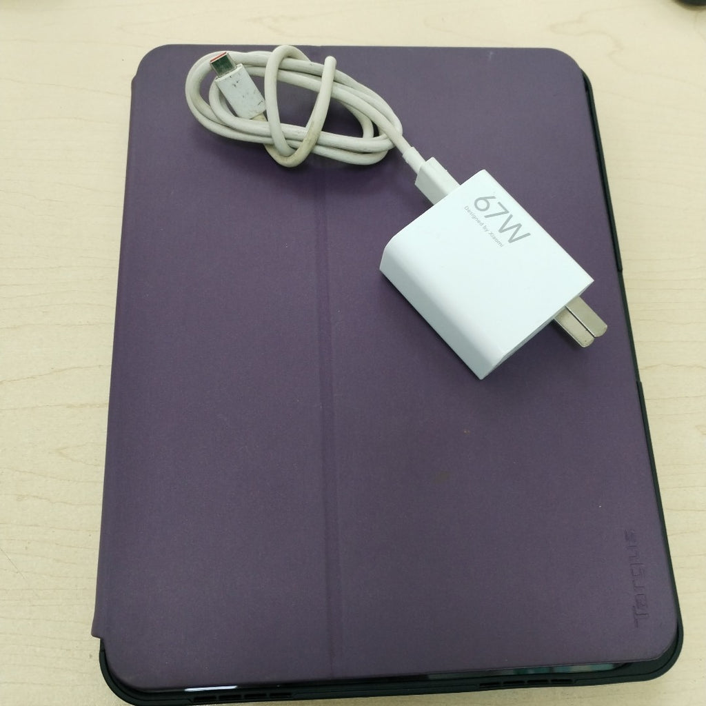 TABLETA APPLE IPAD 10 A2696 256 GB 4 GB RAM (SEMINUEVO)