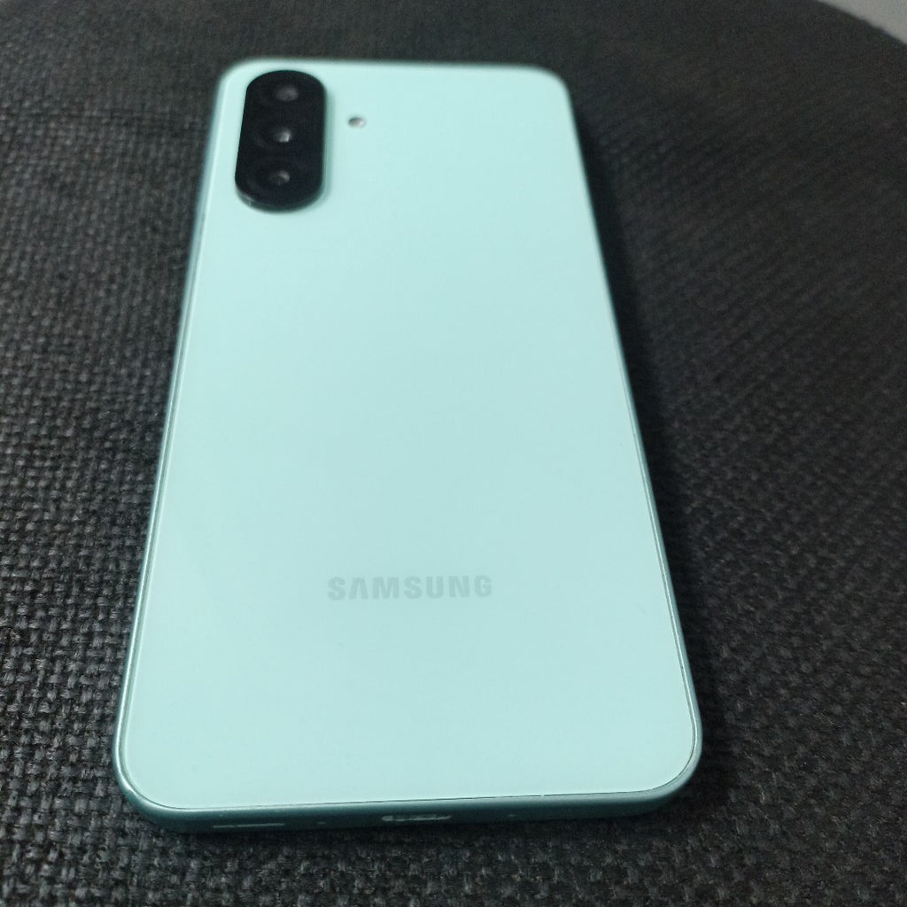 CELULAR SAMSUNG GALAXY A26 5G SM-A266M (2025) 128 GB 6 GB RAM (SEMINUEVO)