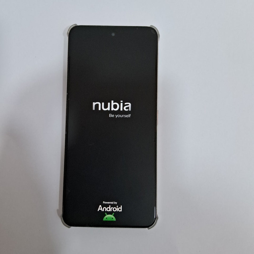 CELULAR NUBIA  FOCUS PRO 5G Z2351N 256 GB 8 GB RAM (SEMINUEVO)
