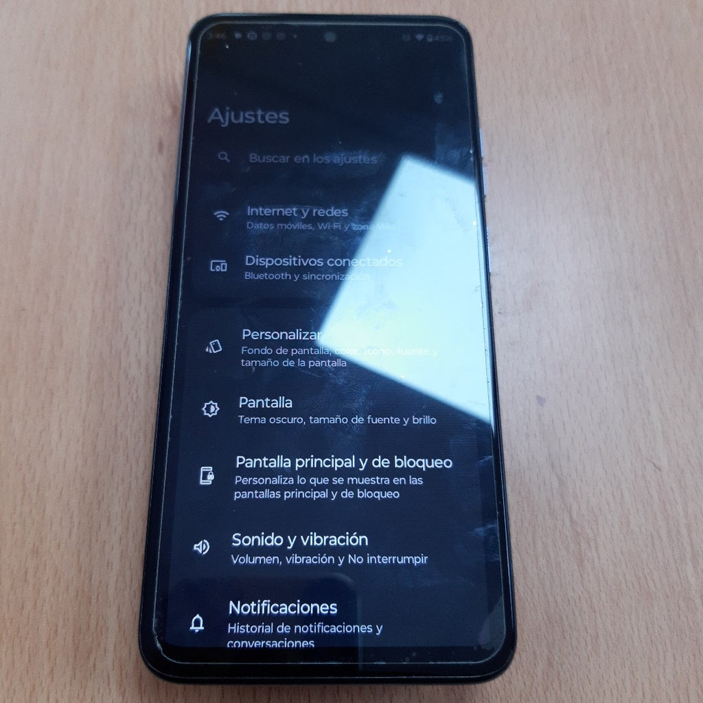 CELULAR MOTOROLA MOTO G34 5G XT2363-4 (2023) 256 GB 8 GB RAM (SEMINUEVO)