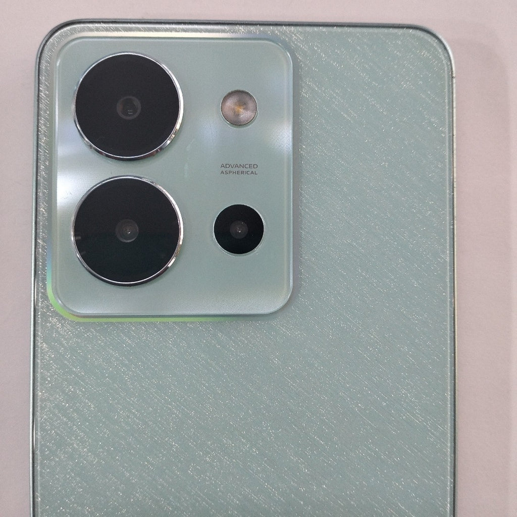 CELULAR VIVO Y36 V2247 128 GB 8 GB RAM (SEMINUEVO)