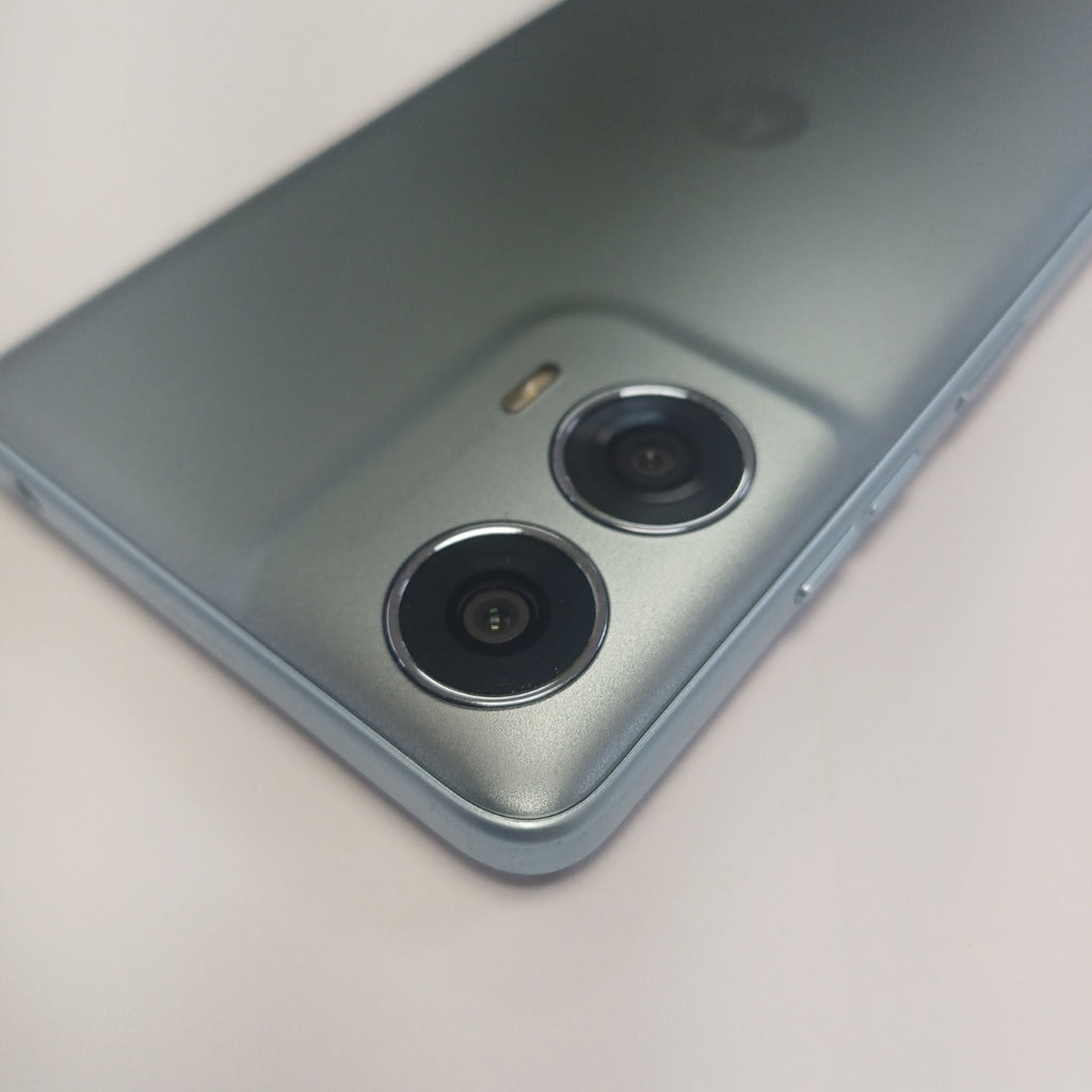 CELULAR MOTOROLA MOTO G24 POWER XT2425-1 (2024) 256 GB 8 GB RAM (SEMINUEVO)