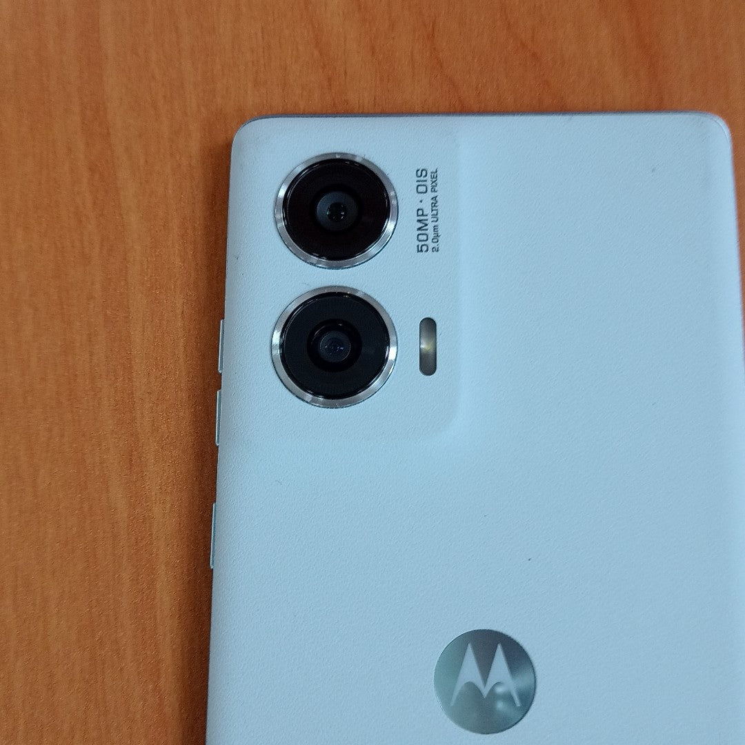 CELULAR MOTOROLA EDGE 50 FUSION XT2429-1 256 GB 8 GB RAM (SEMINUEVO)