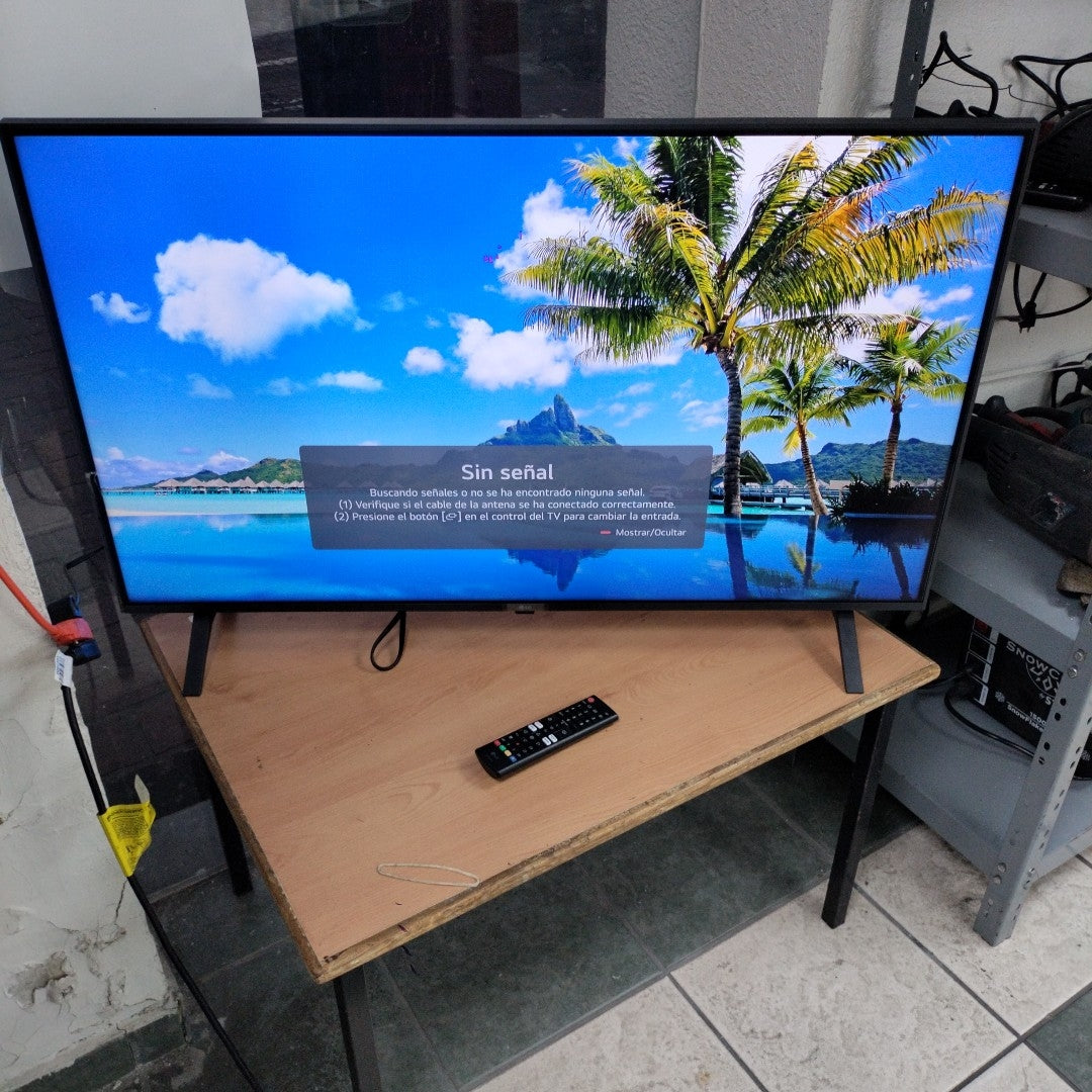 PANTALLA LG 43UR7800PSB (2024) 43" LED 4K (SEMINUEVO)