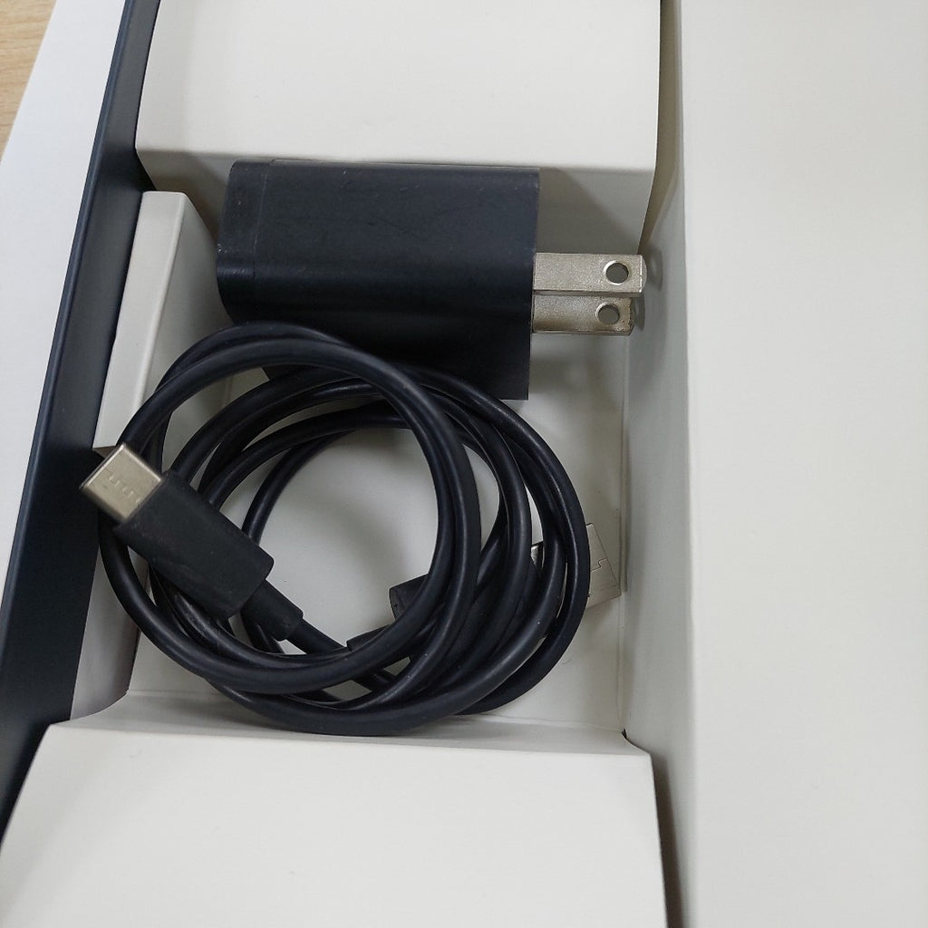 CELULAR MOTOROLA MOTO G84 XT2347-1 (2023) 256 GB 8 GB RAM (SEMINUEVO)