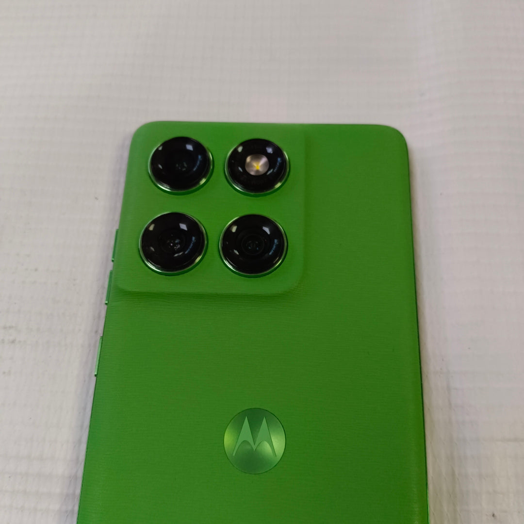 CELULAR MOTOROLA EDGE 60 XT2505-3 (2025) 512 GB 12 GB RAM (SEMINUEVO)