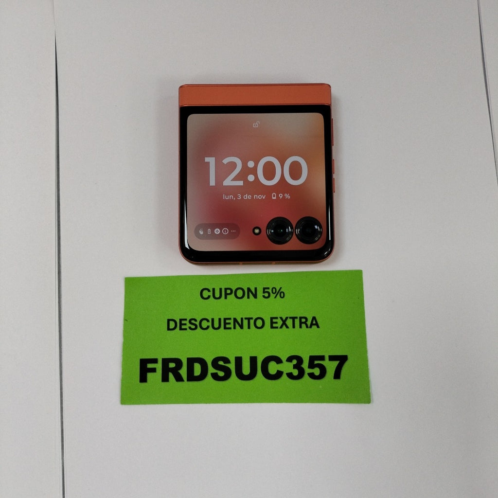 CELULAR MOTOROLA RAZR 50 5G XT2453-1 512 GB 12 GB RAM (SEMINUEVO)