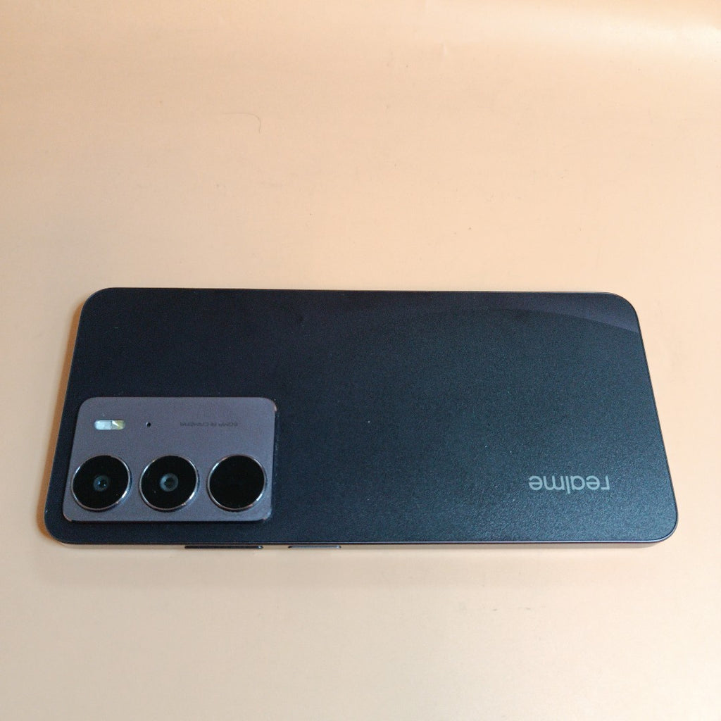 CELULAR REALME C75 RMX3941 (2025) 256 GB 8 GB RAM (SEMINUEVO)