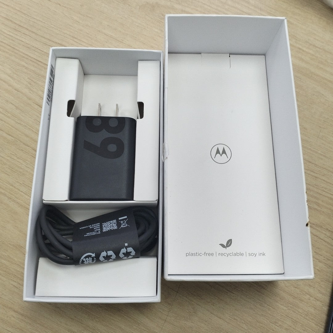 CELULAR MOTOROLA EDGE 60 FUSION XT2503-1 (2023) 256 GB 8 GB RAM (SEMINUEVO)