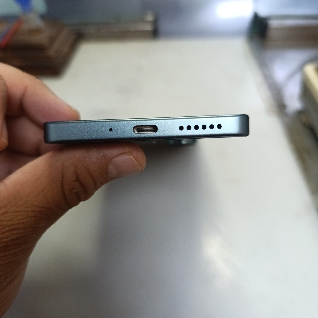 CELULAR XIAOMI REDMI NOTE 13 PRO 23117RA68G (2023) 256 GB 8 GB RAM (SEMINUEVO)