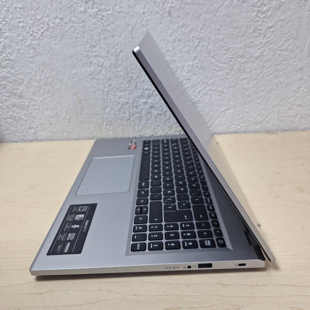 LAPTOP ACER ASPIRE 3 15 N23C3 (2023) 512 GB SSD 8 GB RAM