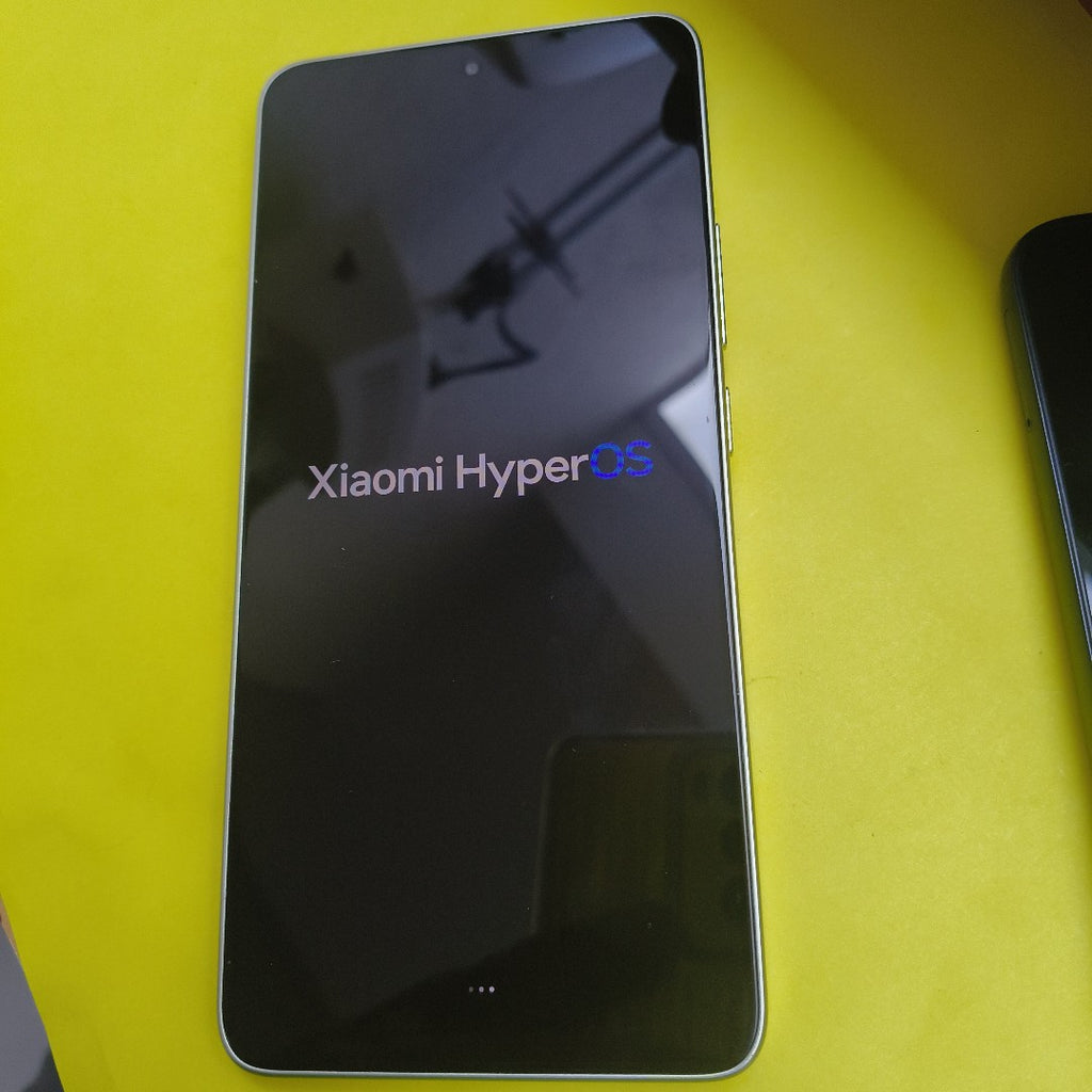 CELULAR XIAOMI 14T 5G 2406APNFAG (2024) 512 GB 12 GB RAM (SEMINUEVO)