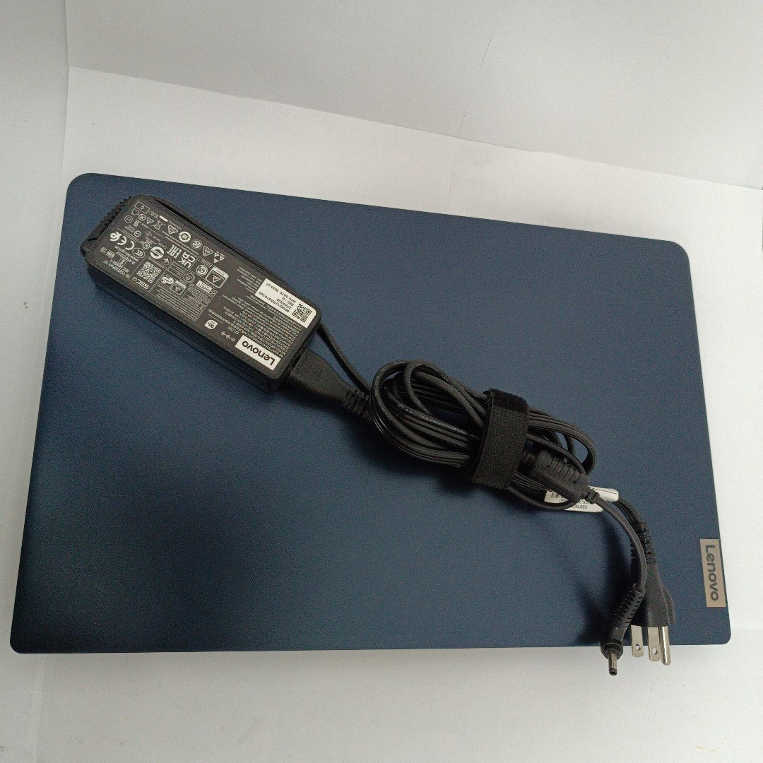 LAPTOP LENOVO IDEAPAD 1 15IAU7 (2023) 1 TB SSD 8 GB RAM (SEMINUEVO)