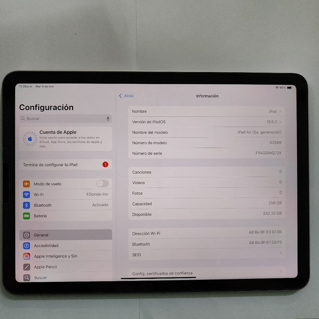 TABLETA APPLE IPAD AIR 5 A2588 256 GB 8 GB RAM (SEMINUEVO)