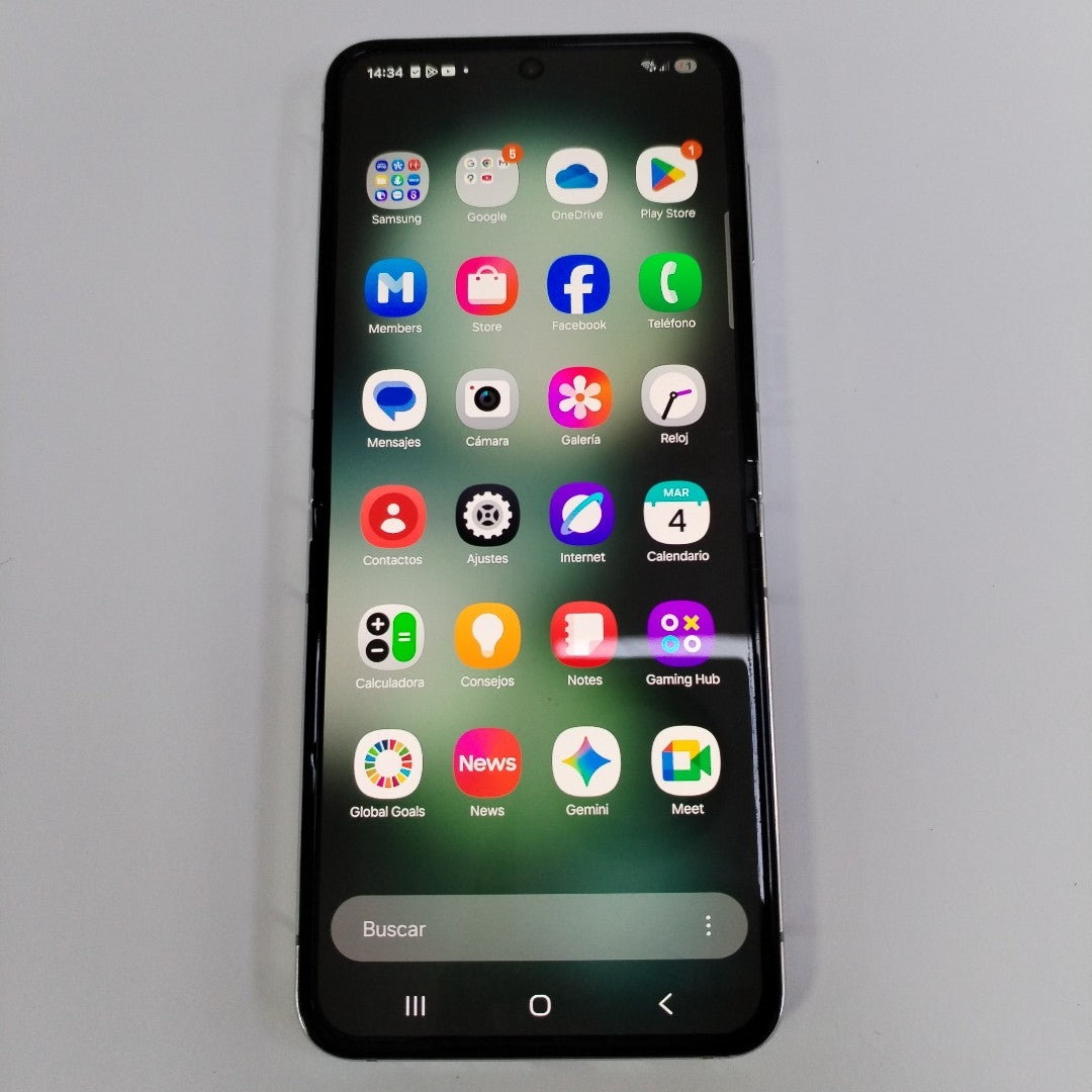 CELULAR SAMSUNG GALAXY Z FLIP 5 SM-F731B (2023) 256 GB 8 GB RAM (SEMINUEVO)