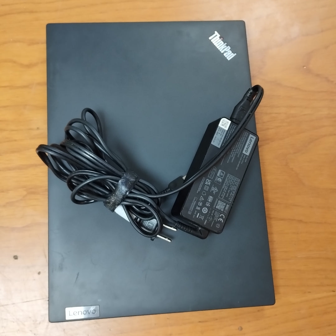 LAPTOP LENOVO THINKPAD T14 GEN 4 (2024) 512 GB SSD 16 GB RAM (SEMINUEVO)