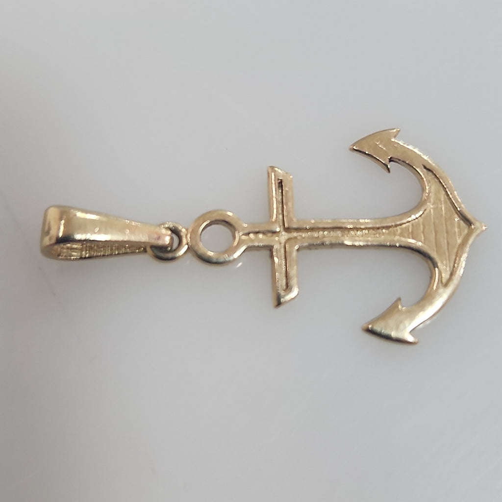 DIJE. ORO. 14 K 0.8 GRMS (SEMINUEVO)