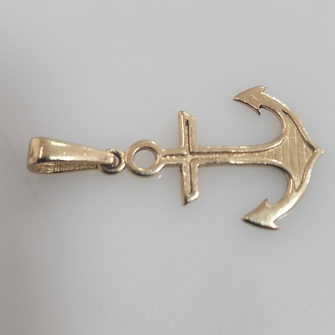 DIJE. ORO. 14 K 0.8 GRMS (SEMINUEVO)