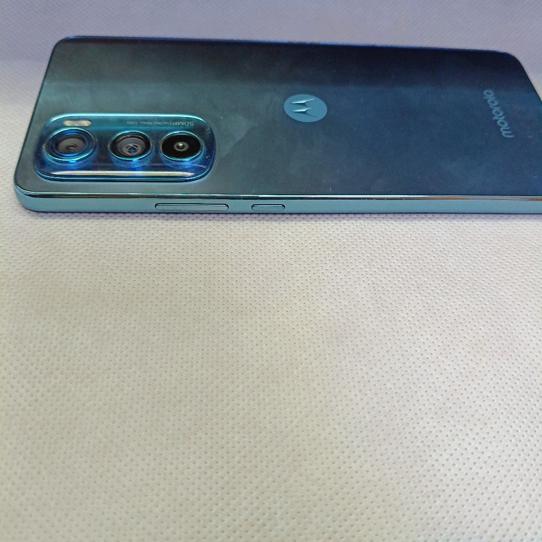 CELULAR MOTOROLA MOTO EDGE 30 XT2203-1 128 GB 8 GB RAM (SEMINUEVO)