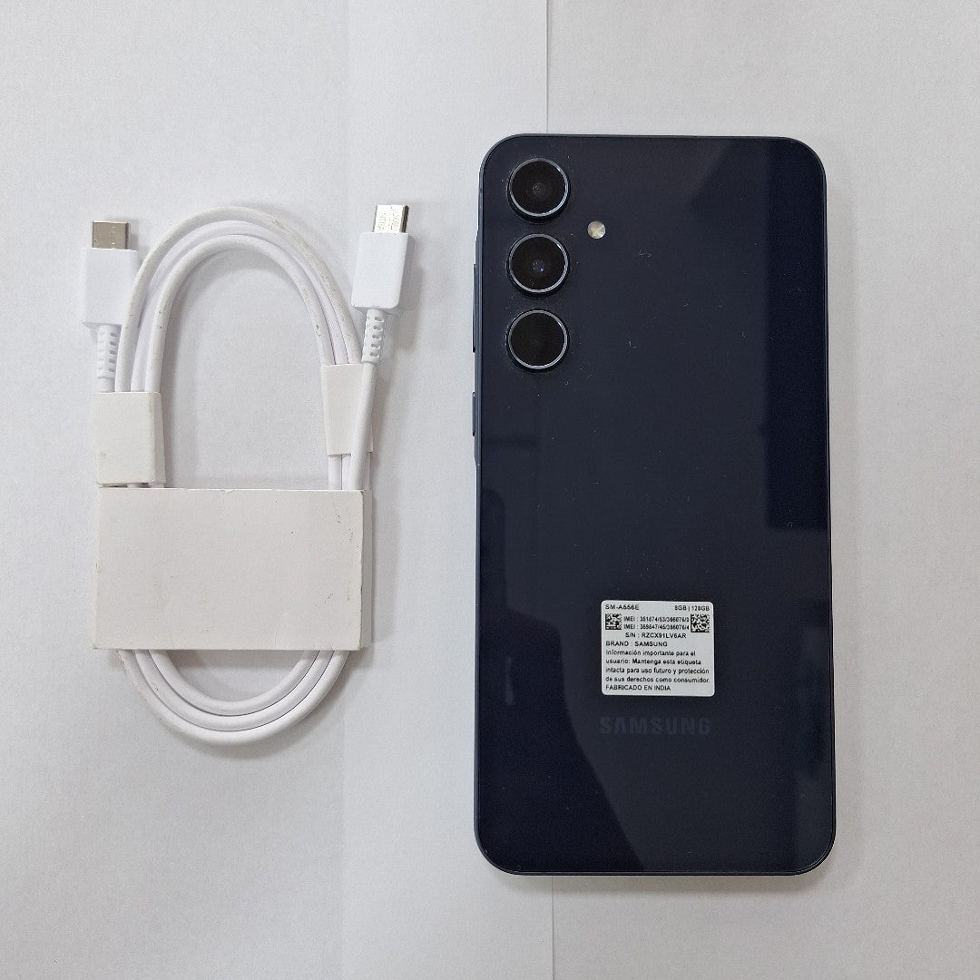 CELULAR SAMSUNG GALAXY A55 5G SM-A556E (2024) 128 GB 8 GB RAM (SEMINUEVO)