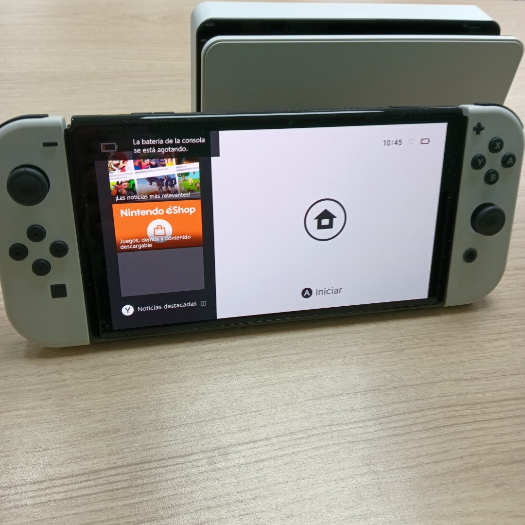 CONSOLA DE VIDEOJUEGO NINTENDO SWITCH OLED 64 GB (SEMINUEVO)