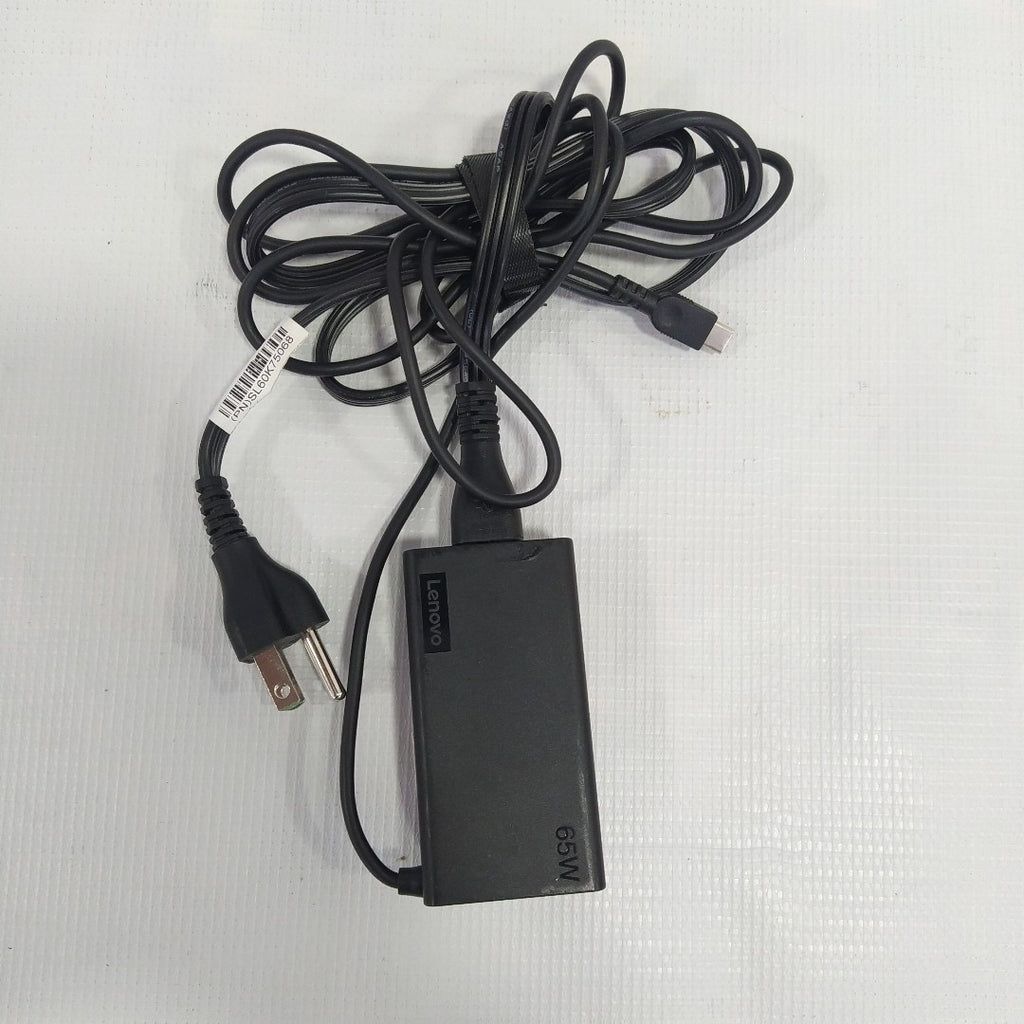 LAPTOP LENOVO YOGA SLIM 6 14IRP8 (2023) 512 GB SSD 16 GB RAM (SEMINUEVO)