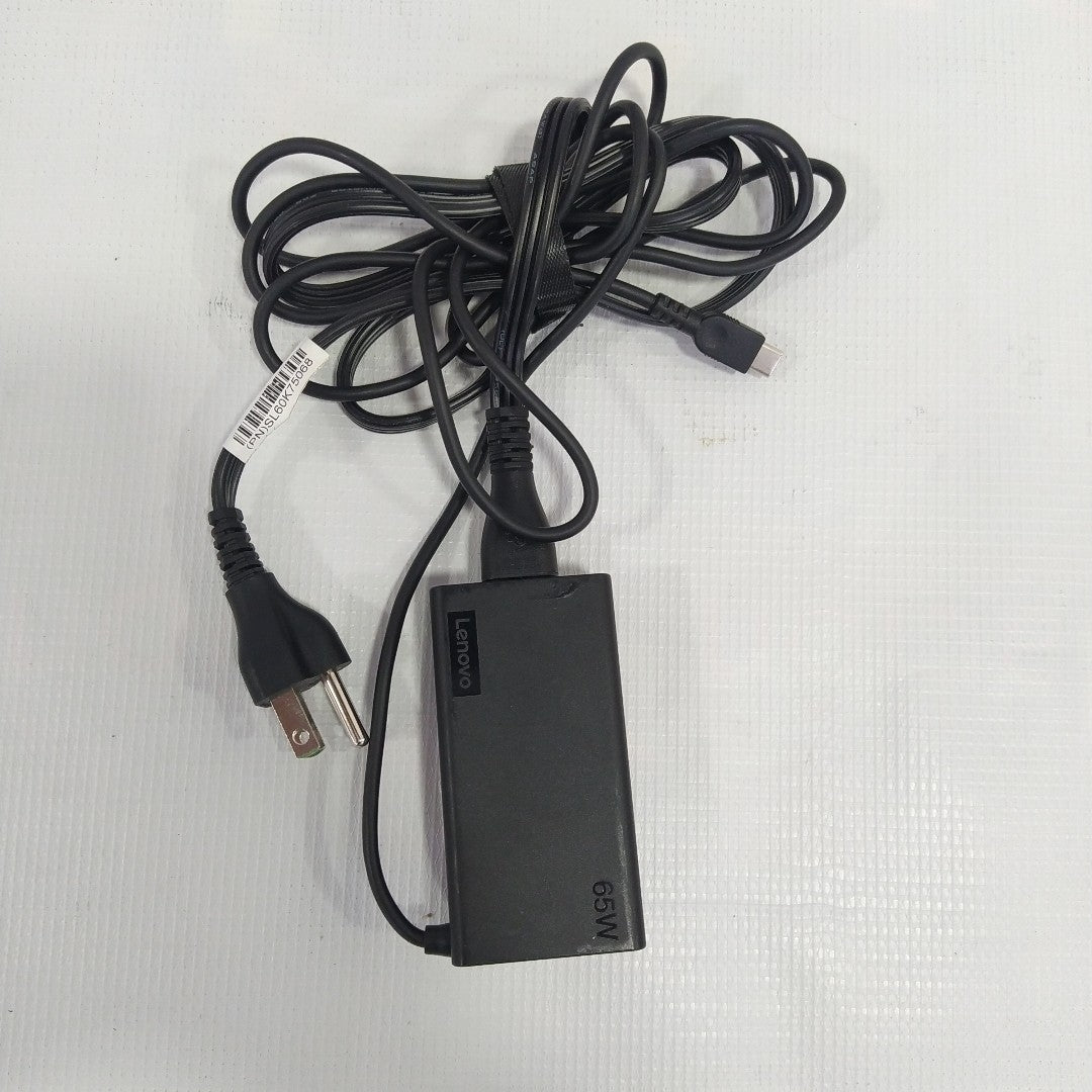 LAPTOP LENOVO YOGA SLIM 6 14IRP8 (2023) 512 GB SSD 16 GB RAM (SEMINUEVO)