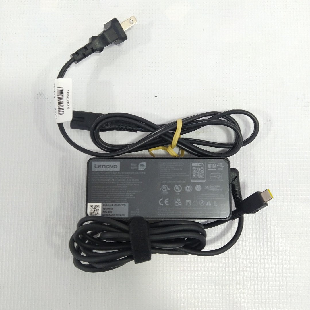 LAPTOP LENOVO THINKPAD T16 GEN 3 (2024) 1 TB SSD 32 GB RAM (SEMINUEVO)