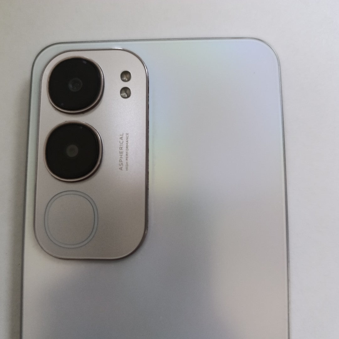 CELULAR VIVO Y19S V2419 (2024) 256 GB 8 GB RAM (SEMINUEVO)