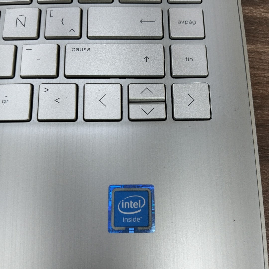 LAPTOP HP 14-DQ0530LA(2024) 256 GB SSD 8 GB RAM (SEMINUEVO)