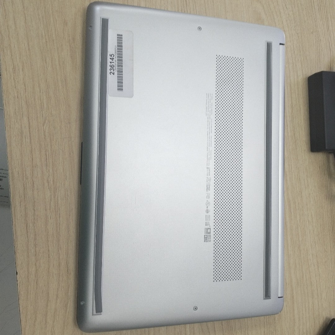 LAPTOP HP 14-DQ5007LA (2023) 512 GB SSD 16 GB RAM (SEMINUEVO)