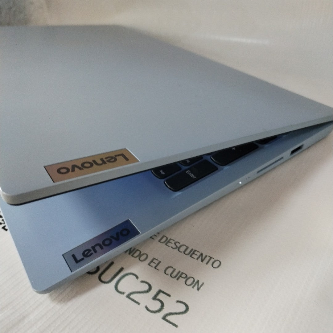 LAPTOP LENOVO IDEAPAD SLIM 3 15IRU8 (2023) 256 GB SSD 8 GB RAM (SEMINUEVO)