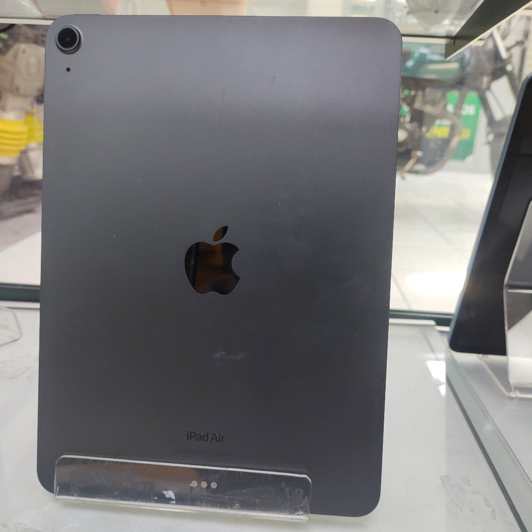TABLETA APPLE IPAD AIR 5 A2588 256 GB 8 GB RAM (SEMINUEVO)