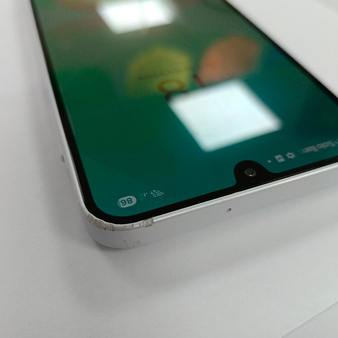 CELULAR SAMSUNG GALAXY A26 5G SM-A266M (2025) 128 GB 6 GB RAM (SEMINUEVO)