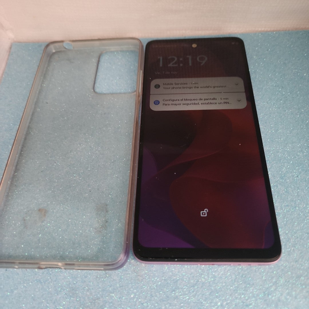 CELULAR MOTOROLA MOTO G24 XT2423-1 (2024) 256 GB 4 GB RAM (SEMINUEVO)