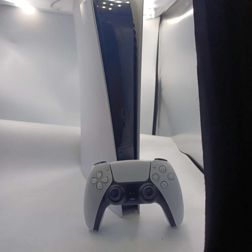 CONSOLA DE VIDEOJUEGO SONY PS5 DIGITAL 825 SSD (SEMINUEVO)