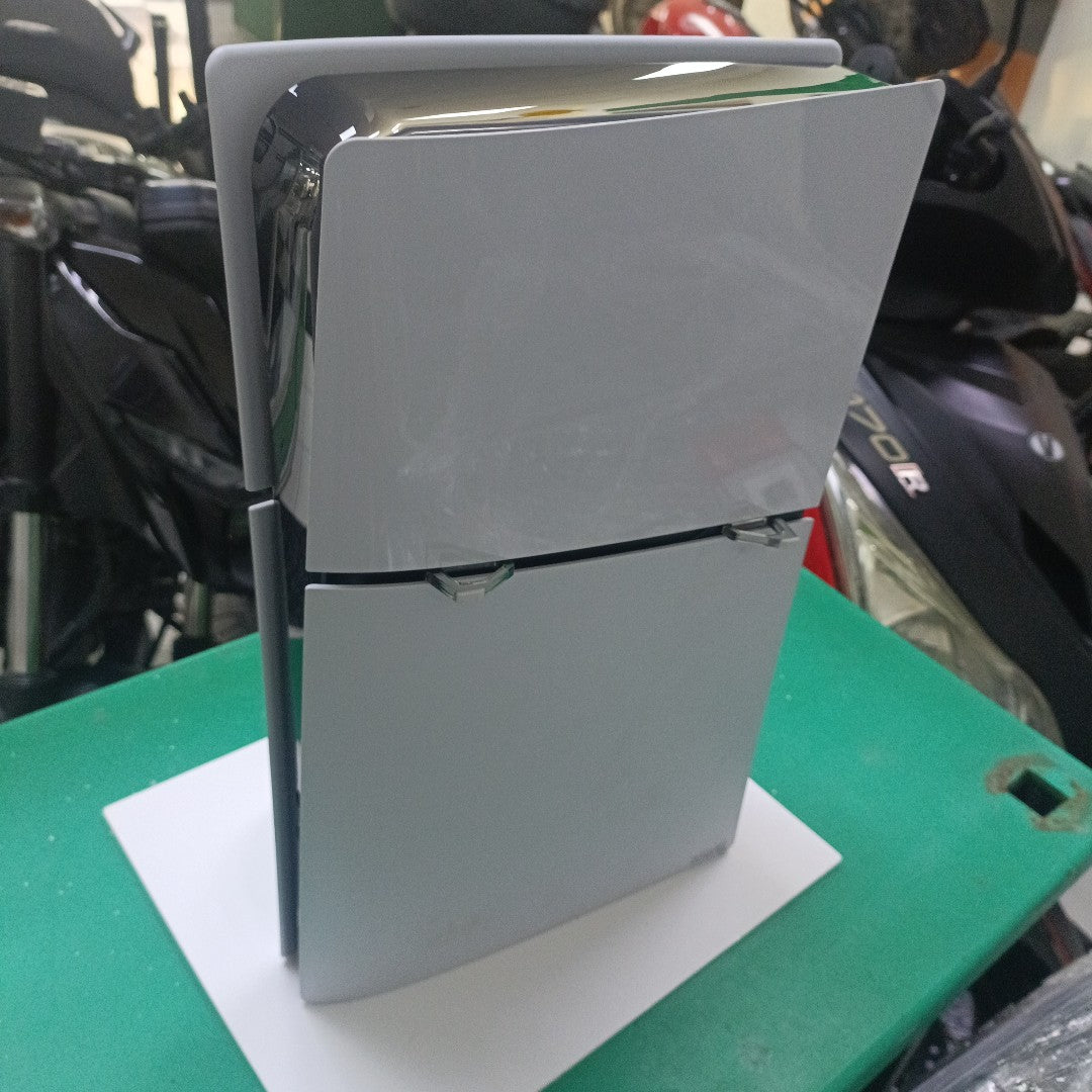 CONSOLA DE VIDEOJUEGO SONY PS5 DIGITAL 825 SSD (SEMINUEVO)