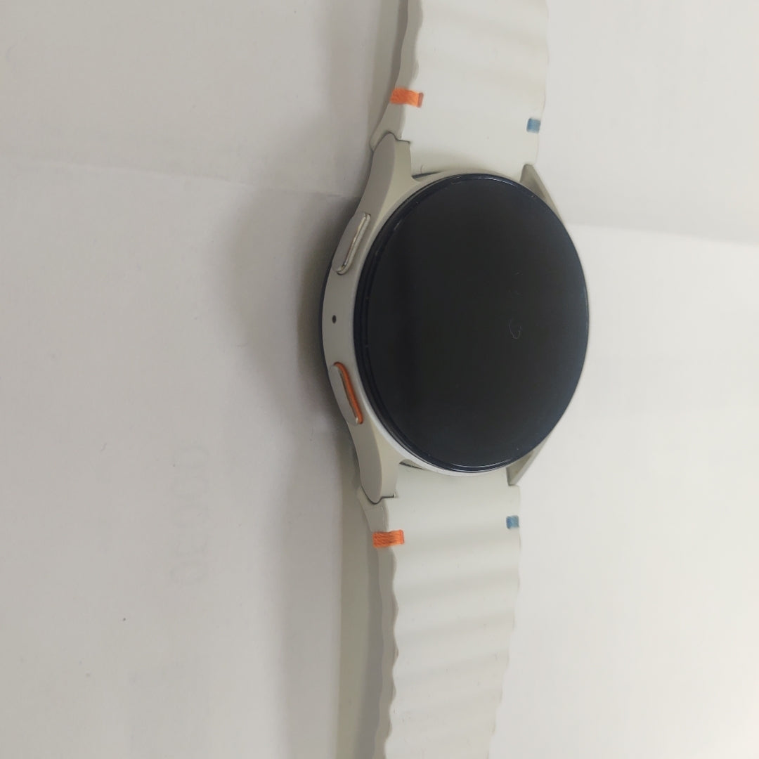 SMARTWATCH SAMSUNG GALAXY WATCH 7 SM-L300 40 MM BLUETOOTH (SEMINUEVO)