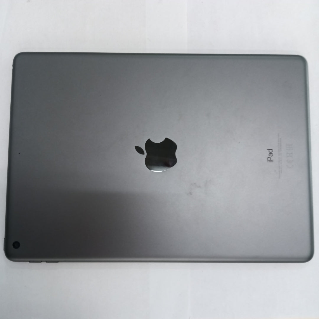 TABLETA APPLE IPAD 9 A2602 64 GB 3 GB RAM (SEMINUEVO)