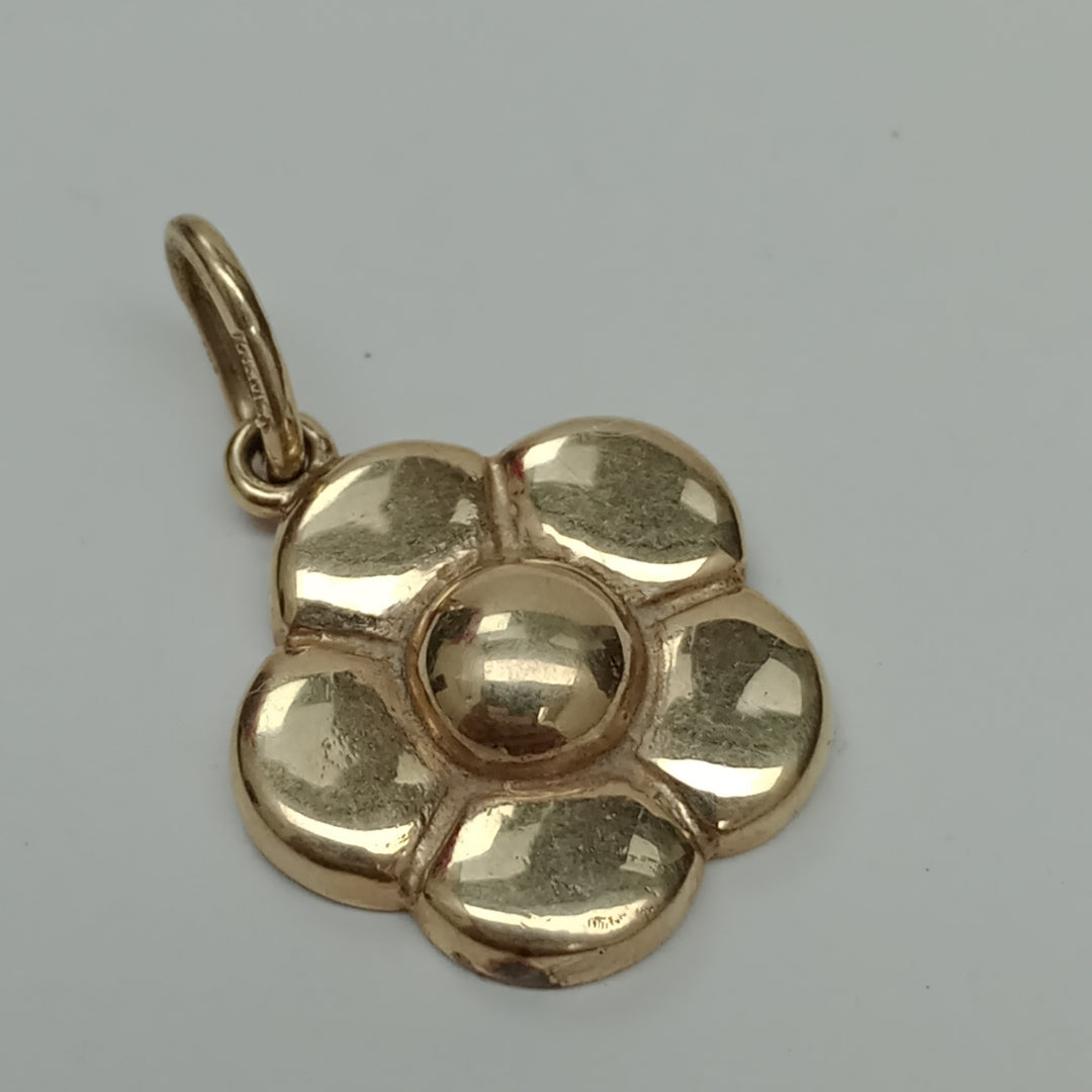 DIJE. ORO. 10 K 3.6 GRMS (SEMINUEVO)