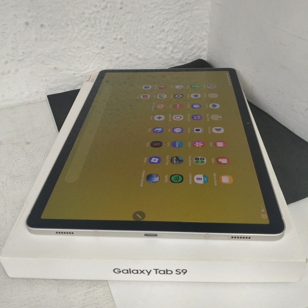 TABLETA SAMSUNG GALAXY TAB S9 SM-X710 (2023) 256 GB 12 GB RAM (SEMINUEVO)