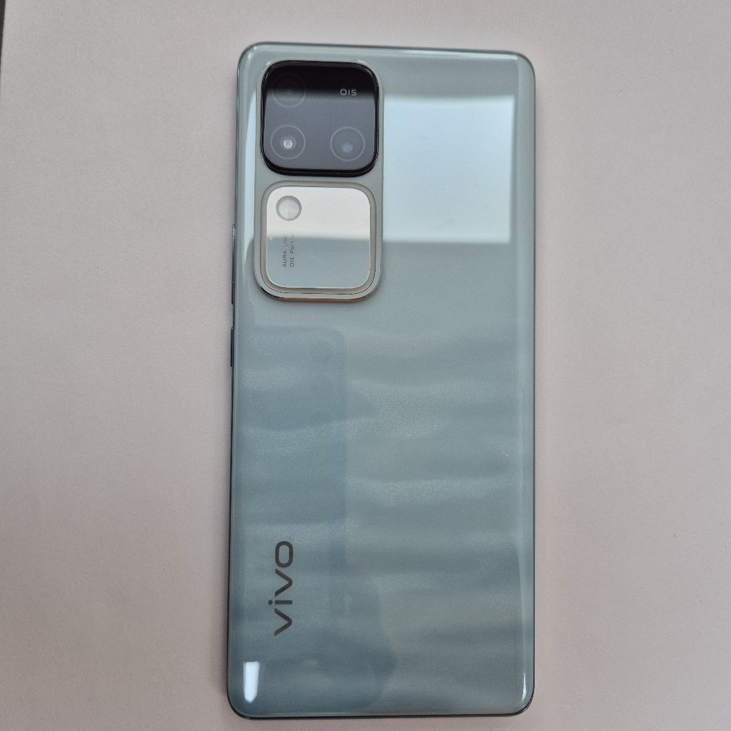 CELULAR VIVO V30 V2318 (2024) 512 GB 12 GB RAM (SEMINUEVO)