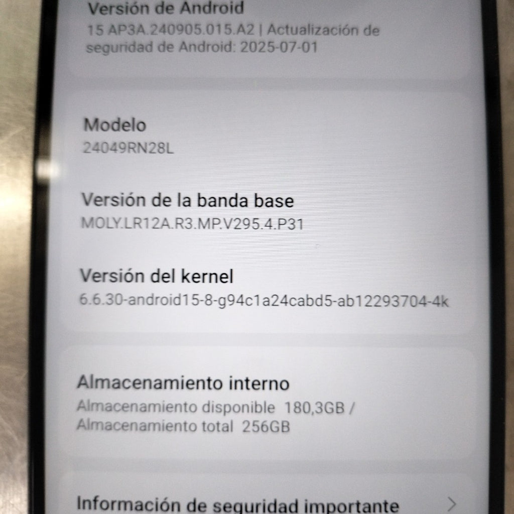 CELULAR XIAOMI REDMI 13 24049RN28L (2024) 256 GB 8 GB RAM (SEMINUEVO)