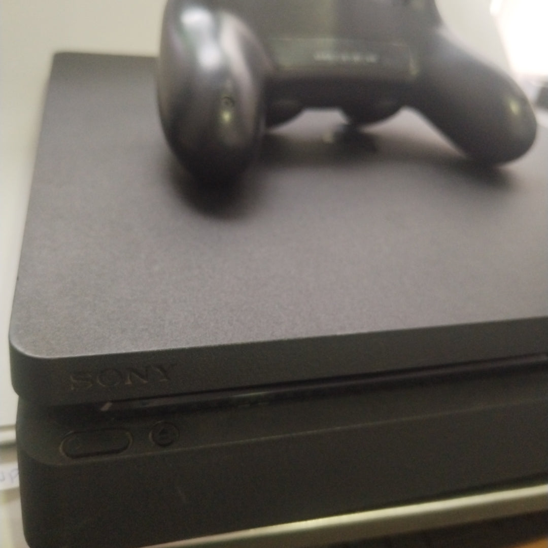 CONSOLA DE VIDEOJUEGO SONY PS4 500 GB  (SEMINUEVO)