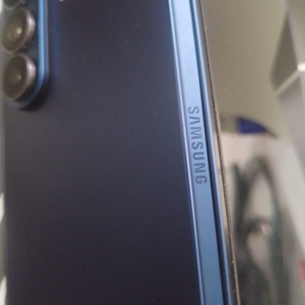 CELULAR SAMSUNG GALAXY Z FOLD7 SM-F966B (2025) 512 GB 12 GB RAM (SEMINUEVO)